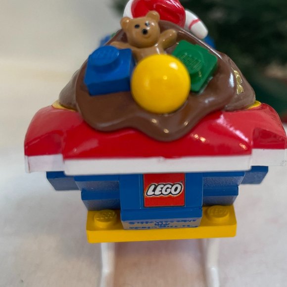 Santa LEGO Sleigh Hallmark Ornament - Picture 3 of 7